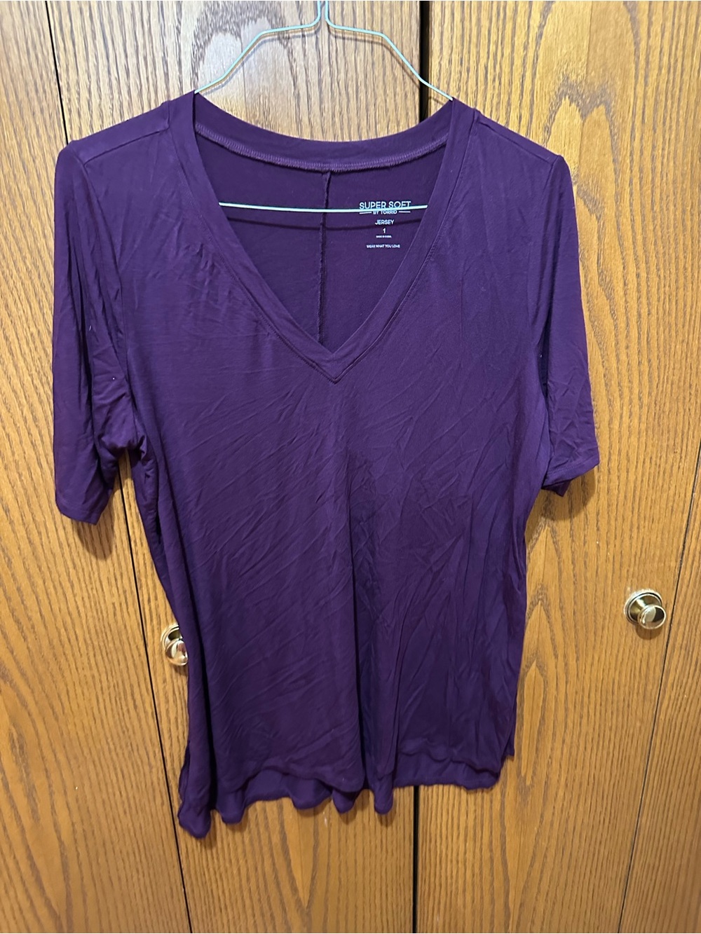 Torrid Jersey Women’s V-Neck Tee - Deep Purple